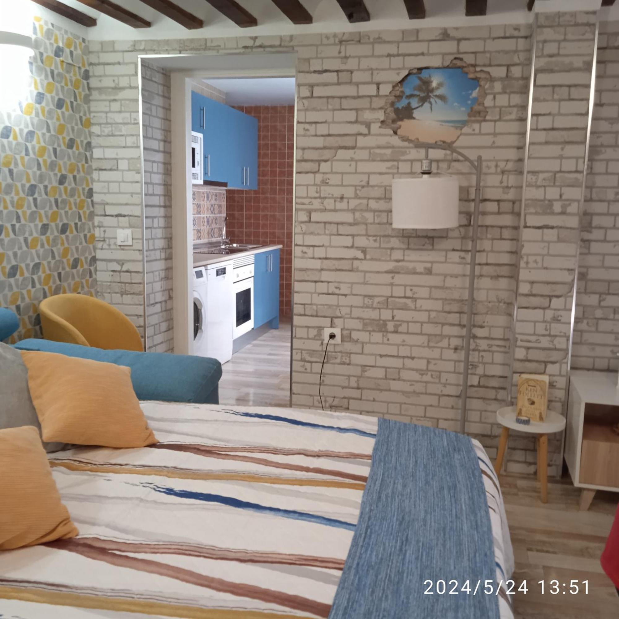 Apartamento Turistico El Empedrado De M&G Colmenar de Oreja Kültér fotó