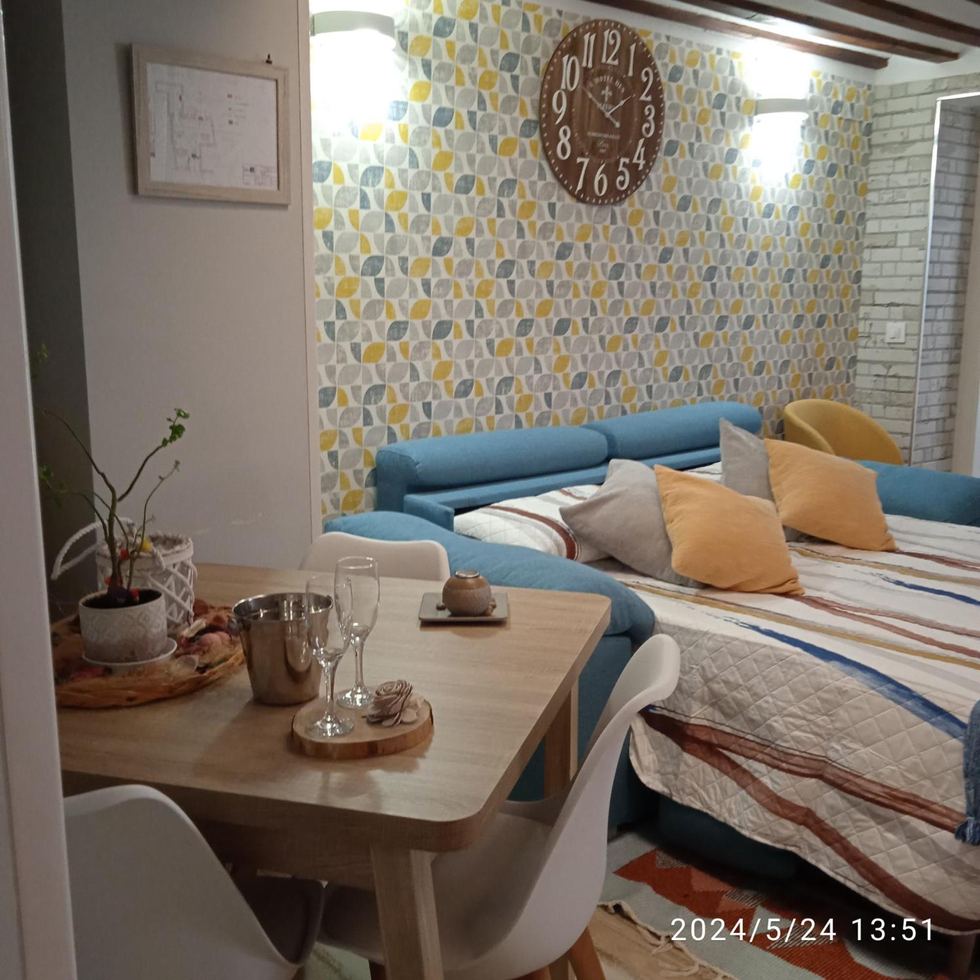 Apartamento Turistico El Empedrado De M&G Colmenar de Oreja Kültér fotó